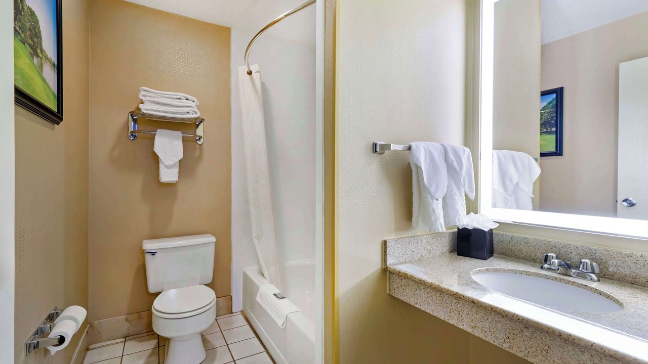 Photo of Bathroom in Rockland