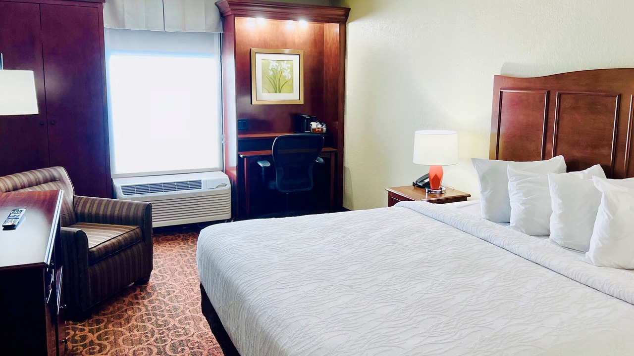 Photo of Bedroom in Chesapeake