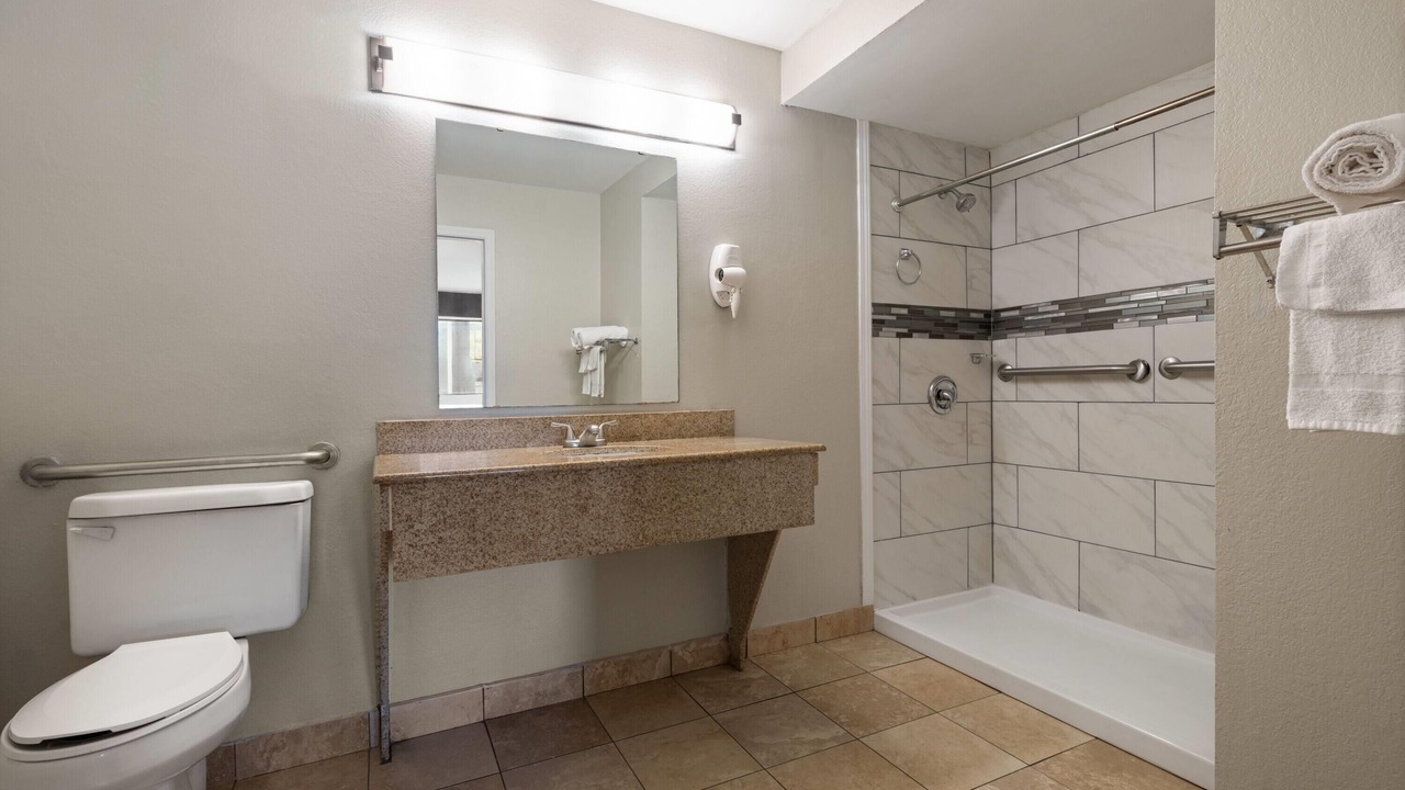 Photo of Bathroom in Northlake