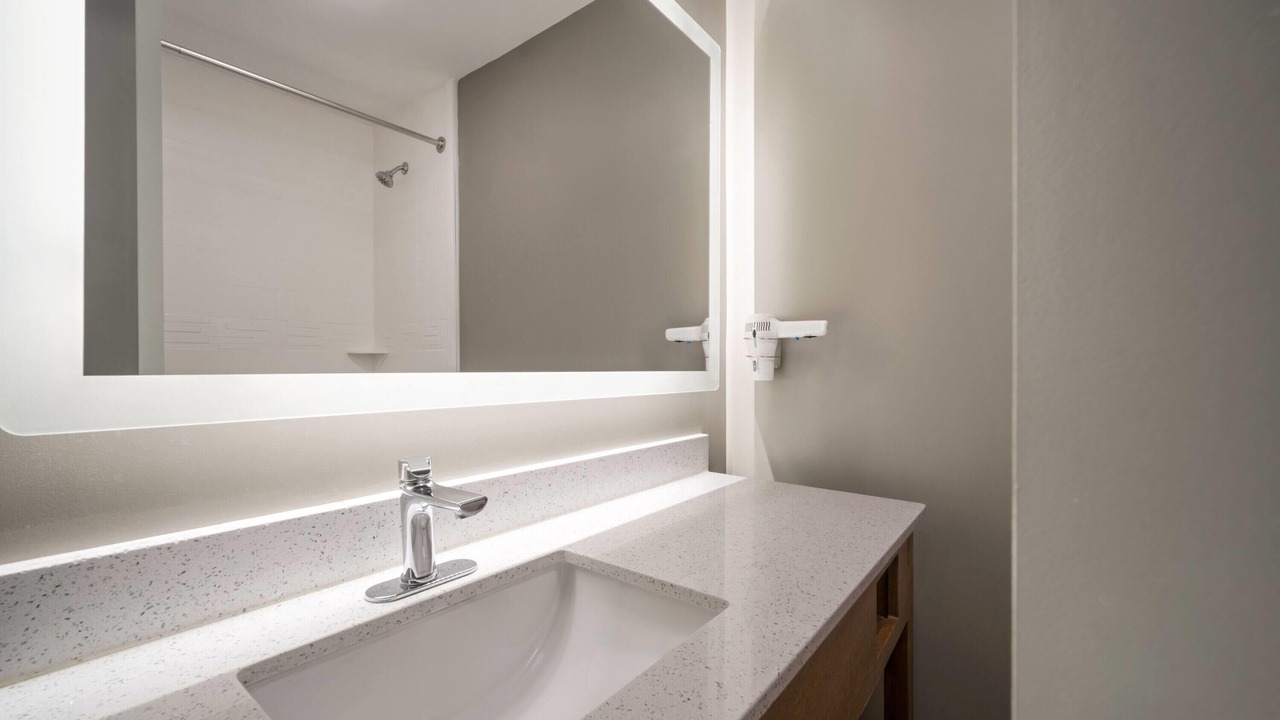 Photo of Others in Northlake