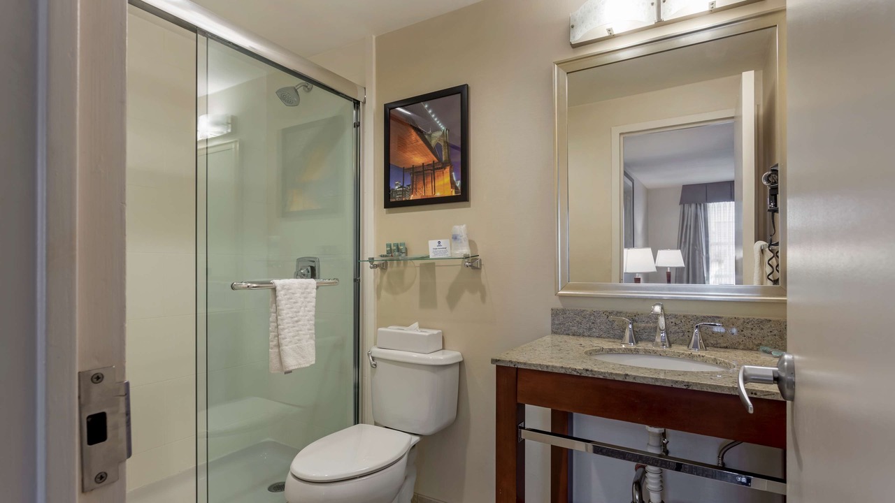 Photo of Bathroom in Bay Ridge