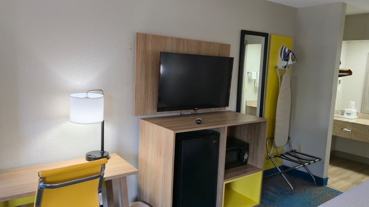 Photo of Others in Elberton