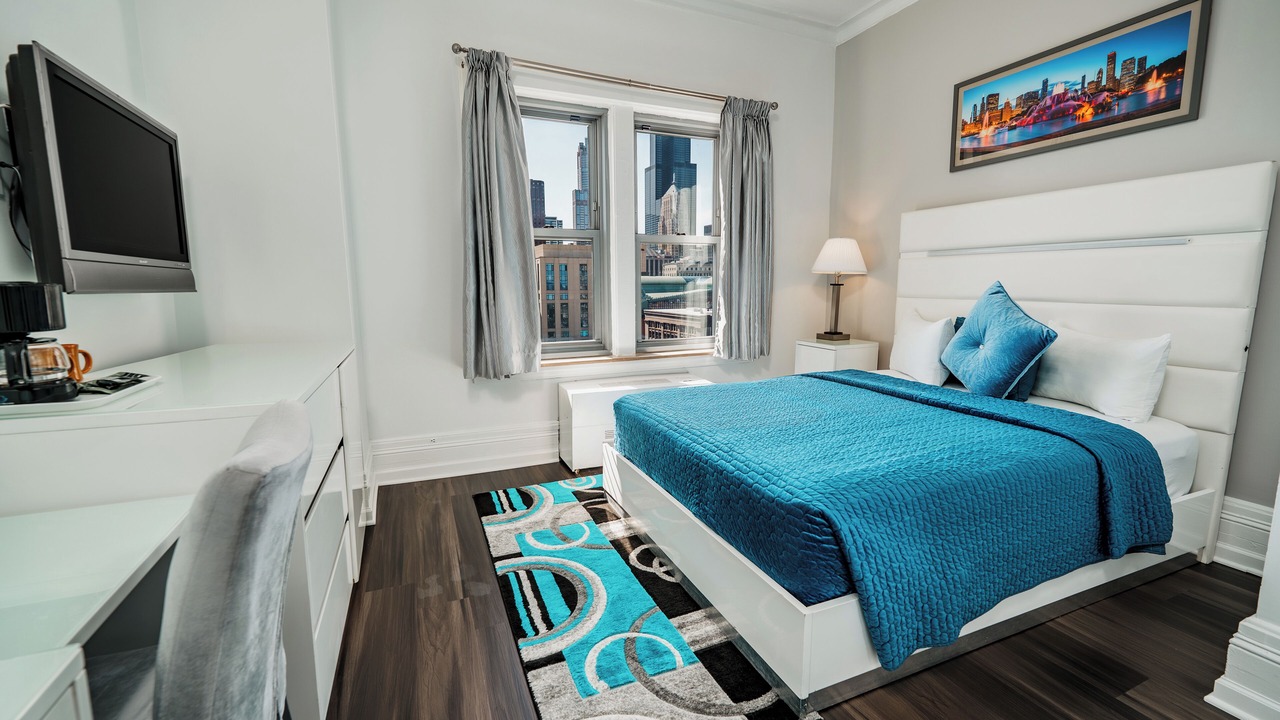 Photo of Bedroom in The Loop