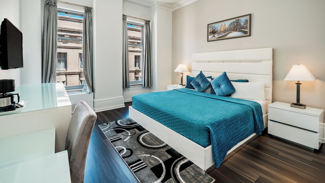 Photo of Bedroom in The Loop