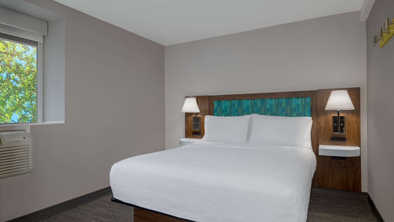 Photo of Bedroom in Church and Wellesley