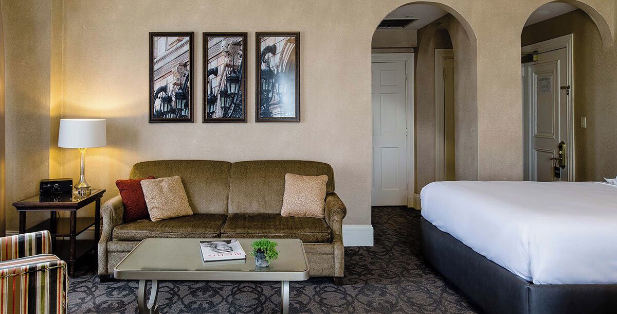 Photo of Livingroom in Back Bay