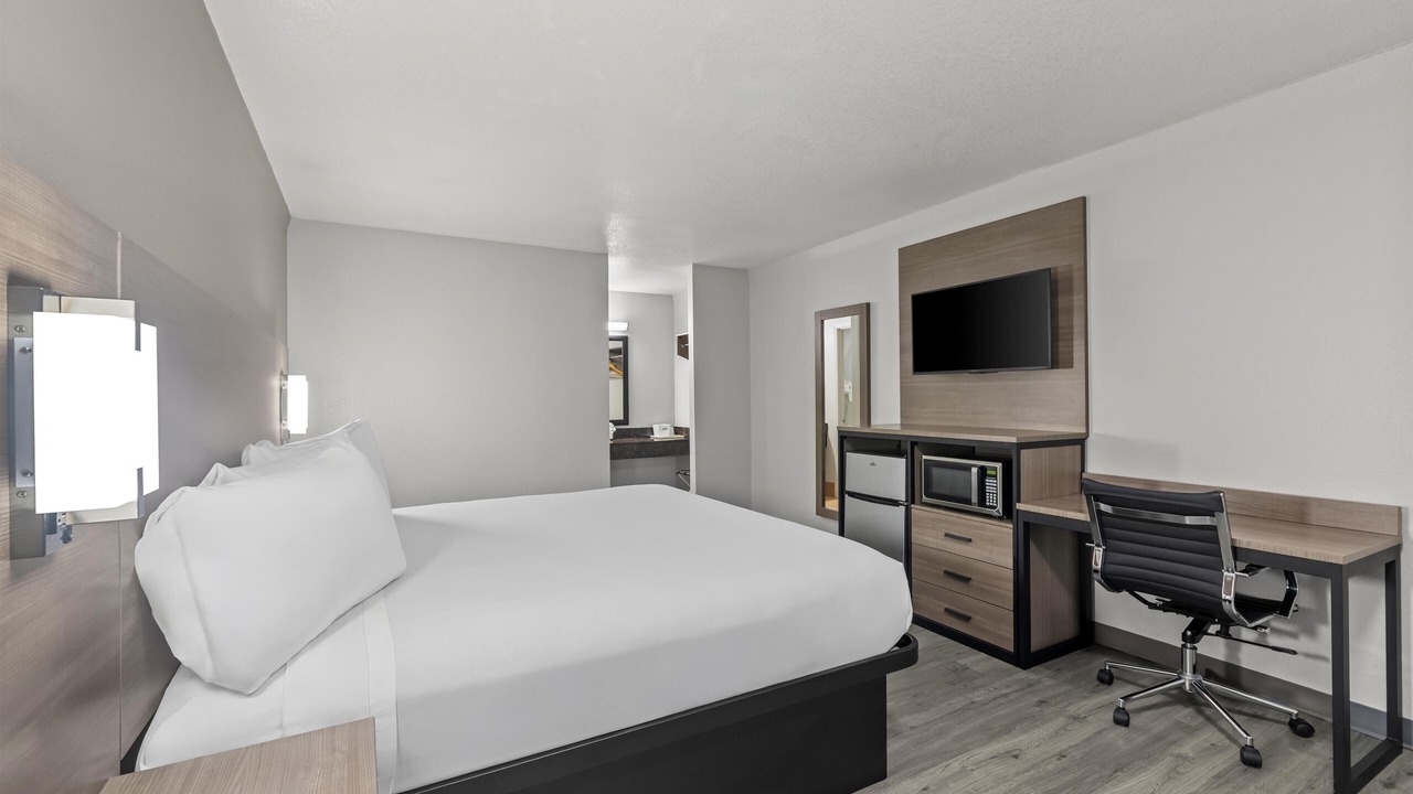 Photo of Bedroom in North Loop