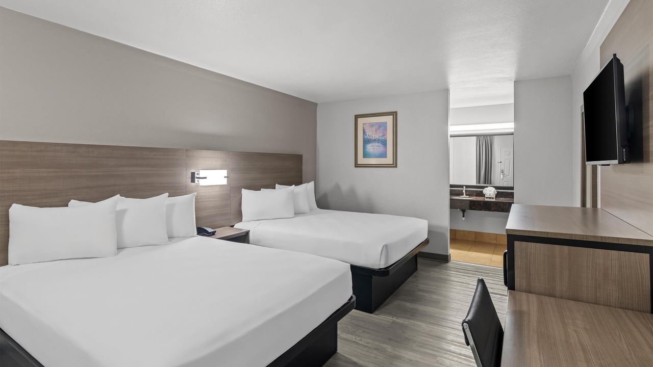 Photo of Bedroom in North Loop
