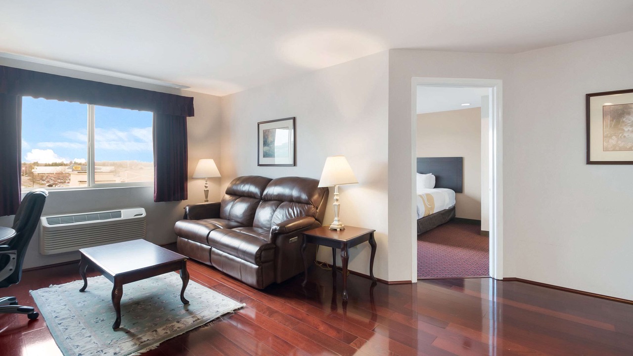 Photo of Others in Guide Meridian