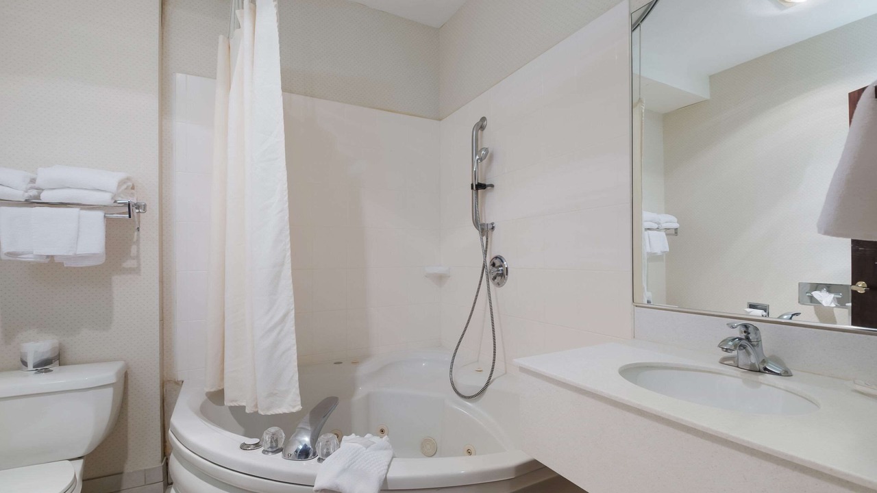 Photo of Others in Guide Meridian