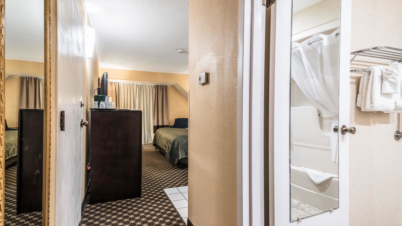 Photo of Others in Ithaca