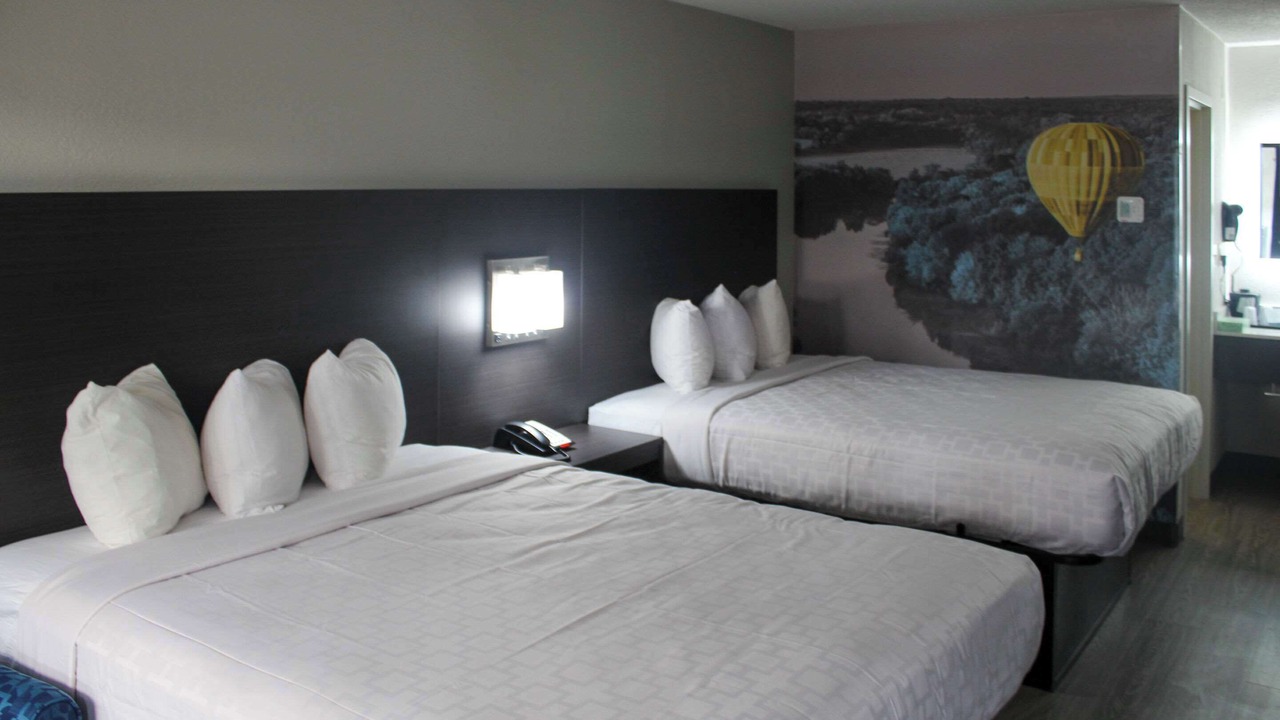 Photo of Bedroom in Statesville