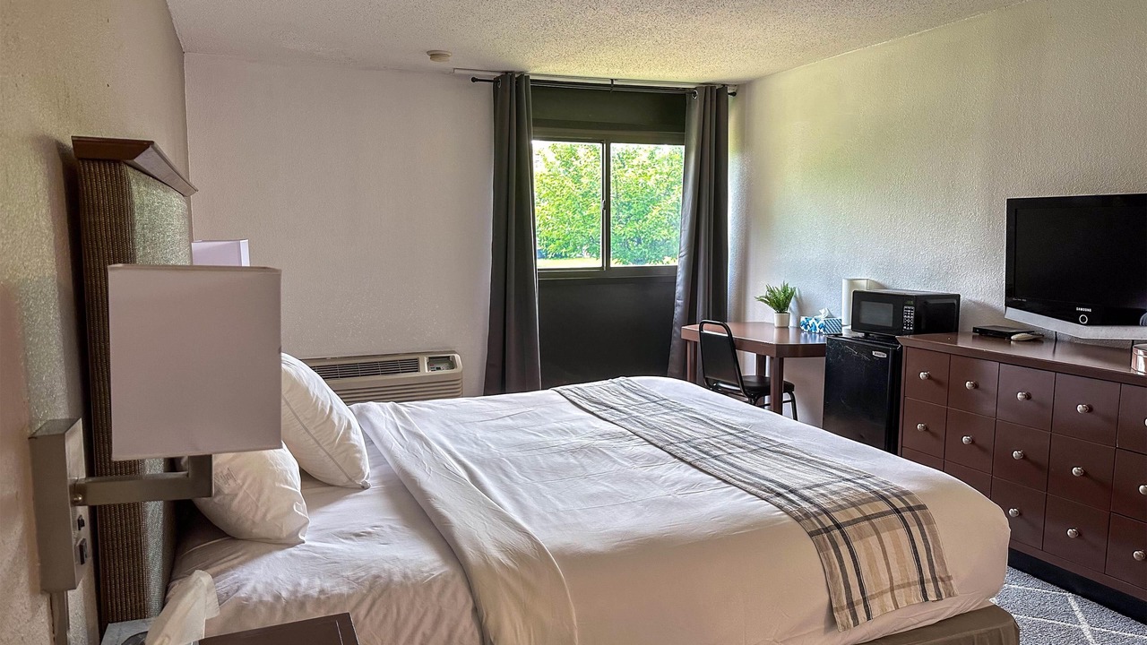 Photo of Bedroom in Rochester
