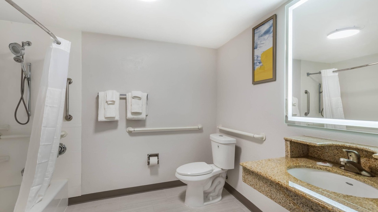 Photo of Bedroom in Arlington Heights