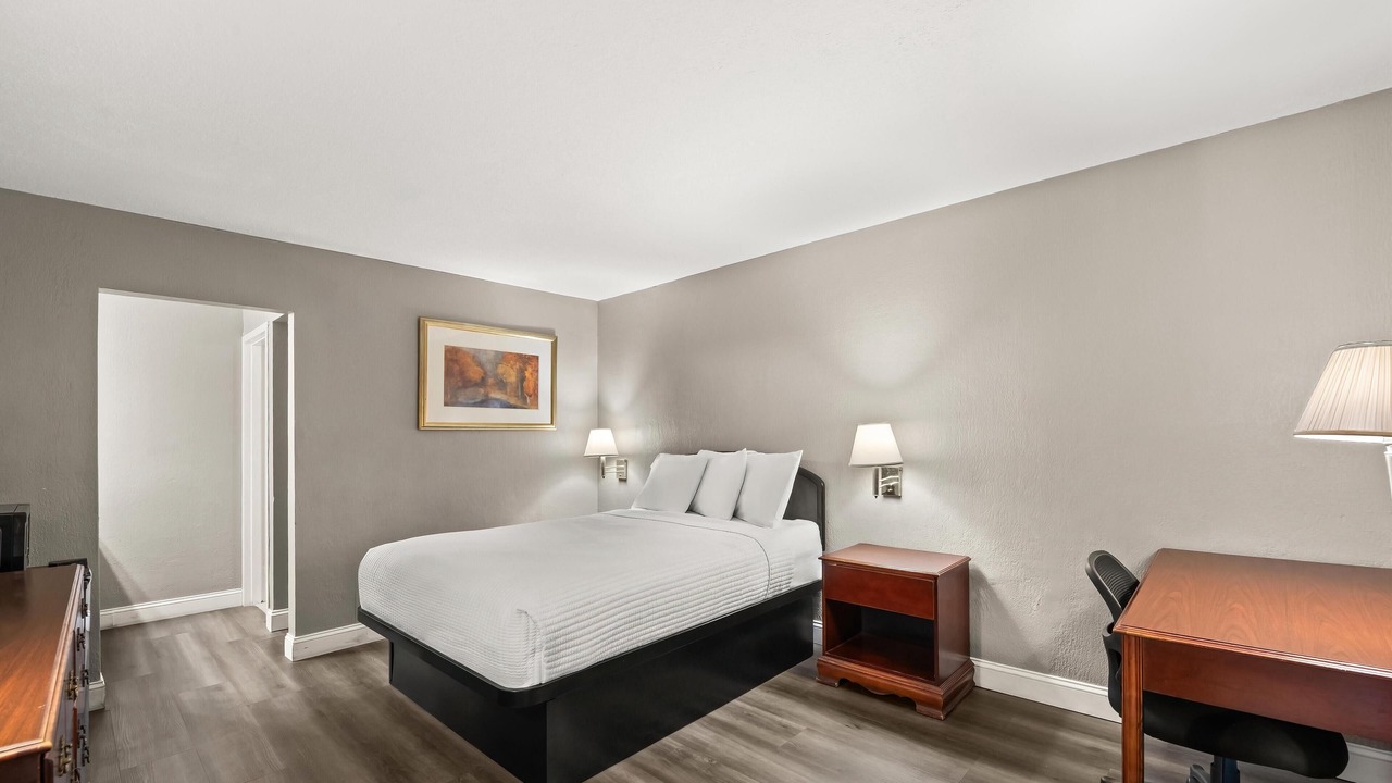 Photo of Bedroom in Virginia Beach