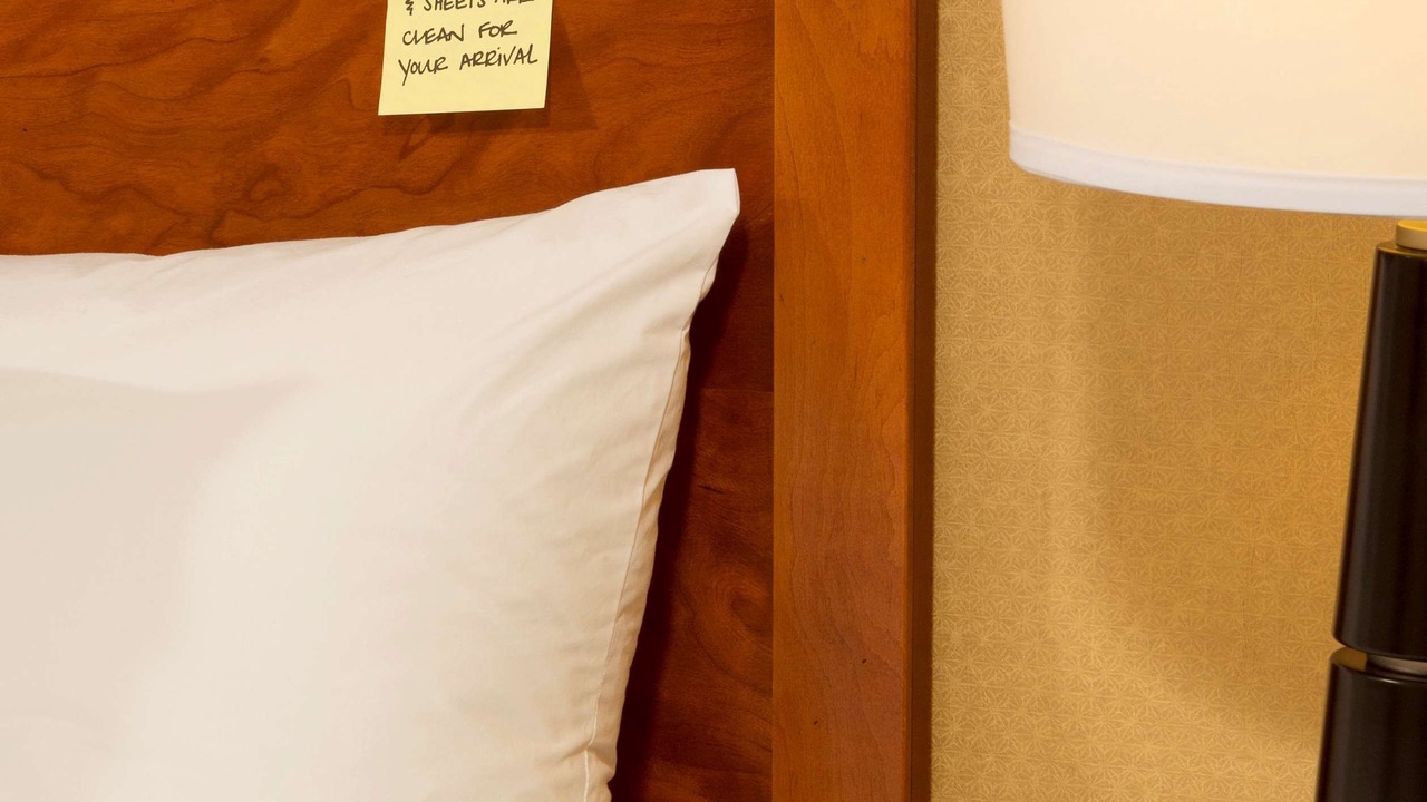 Photo of Bedroom in Baileys Crossroads