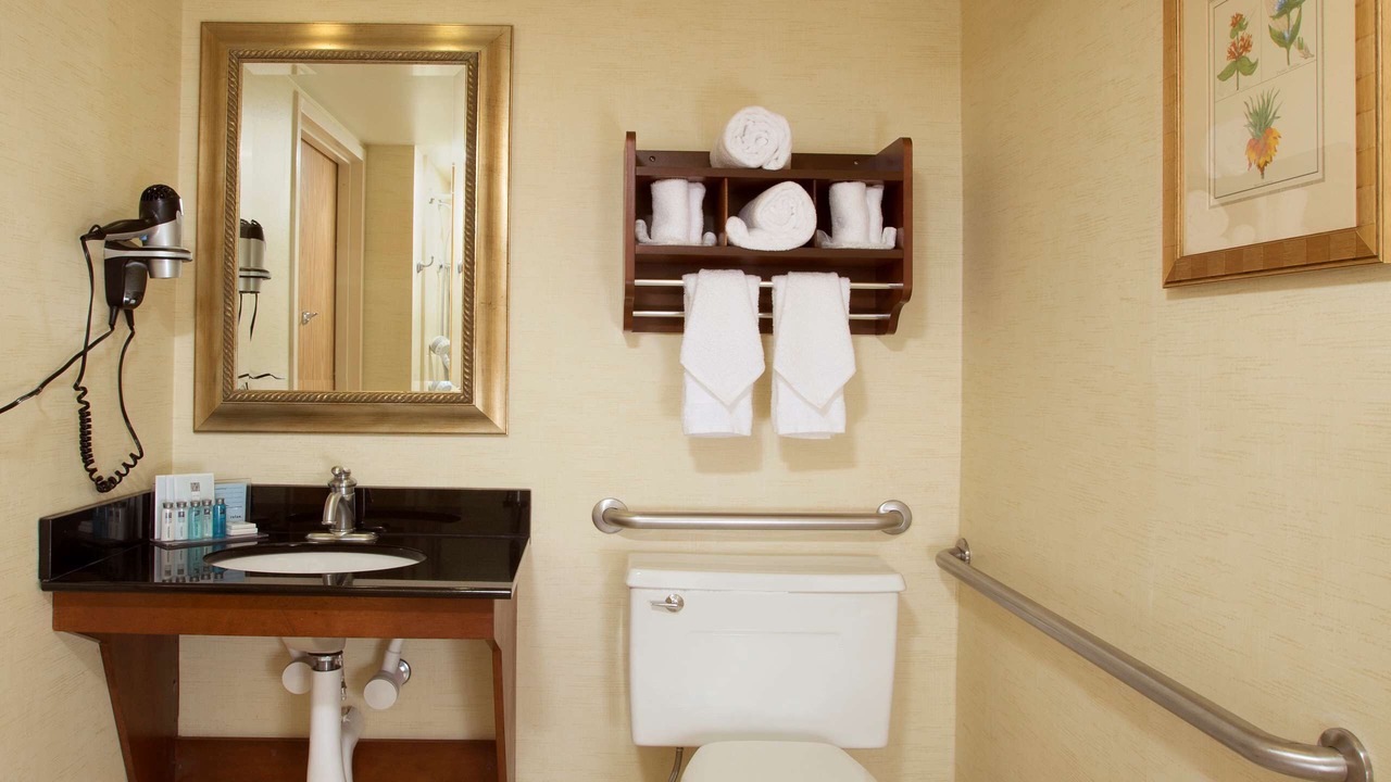 Photo of Bathroom in Baileys Crossroads