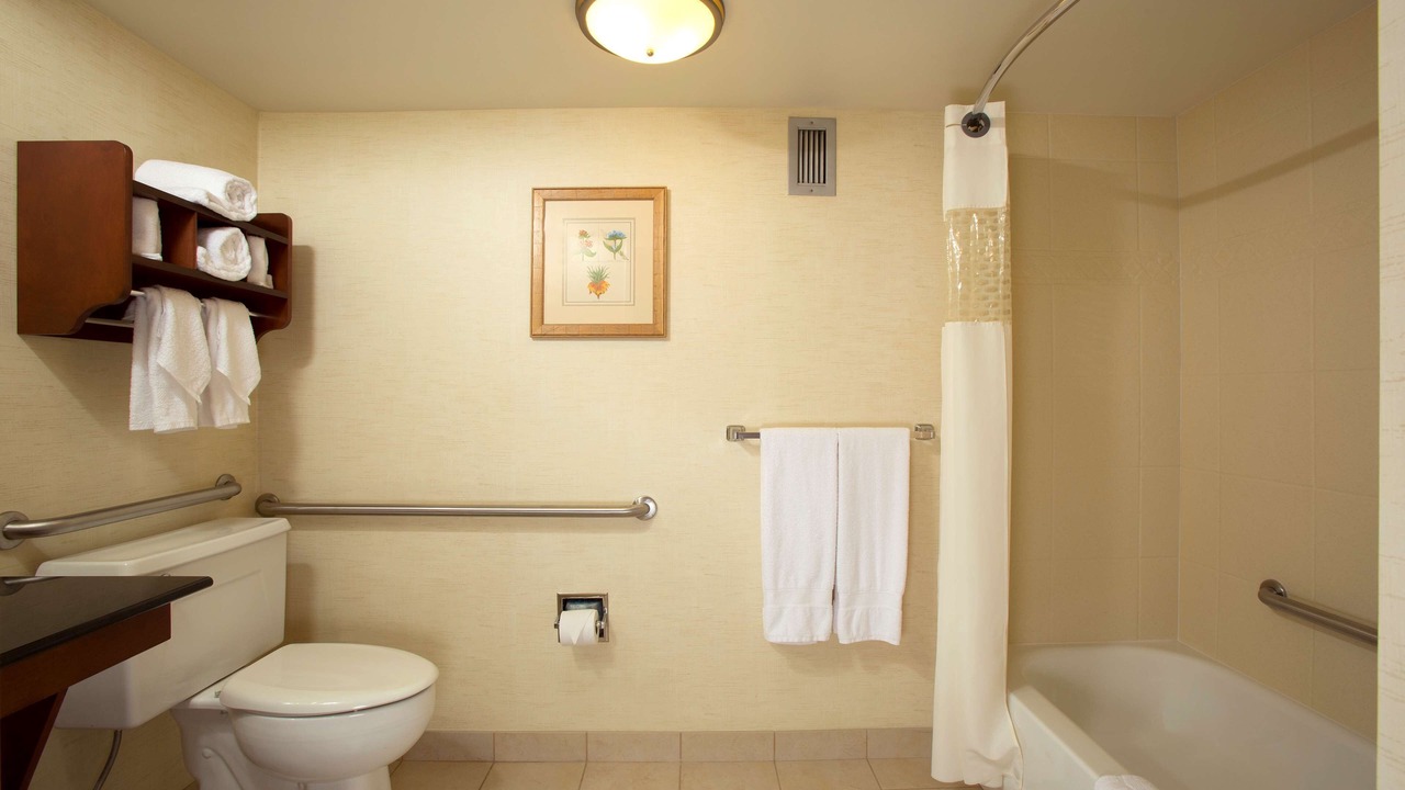 Photo of Bathroom in Baileys Crossroads