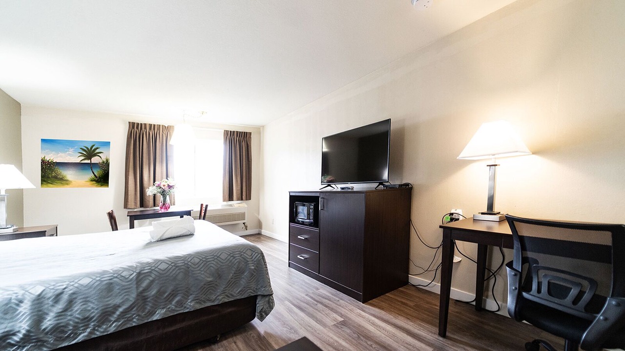 Photo of Bedroom in Sequim