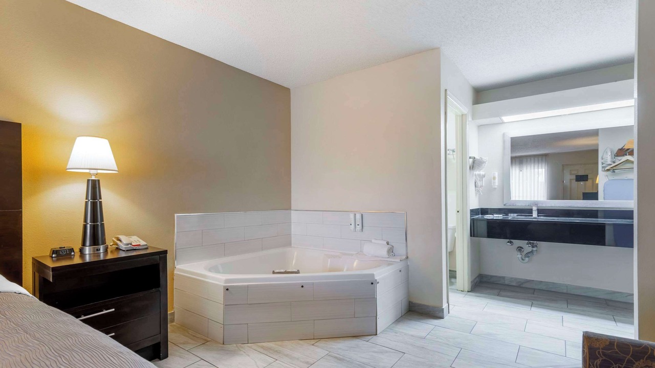 Photo of Others in Cordele