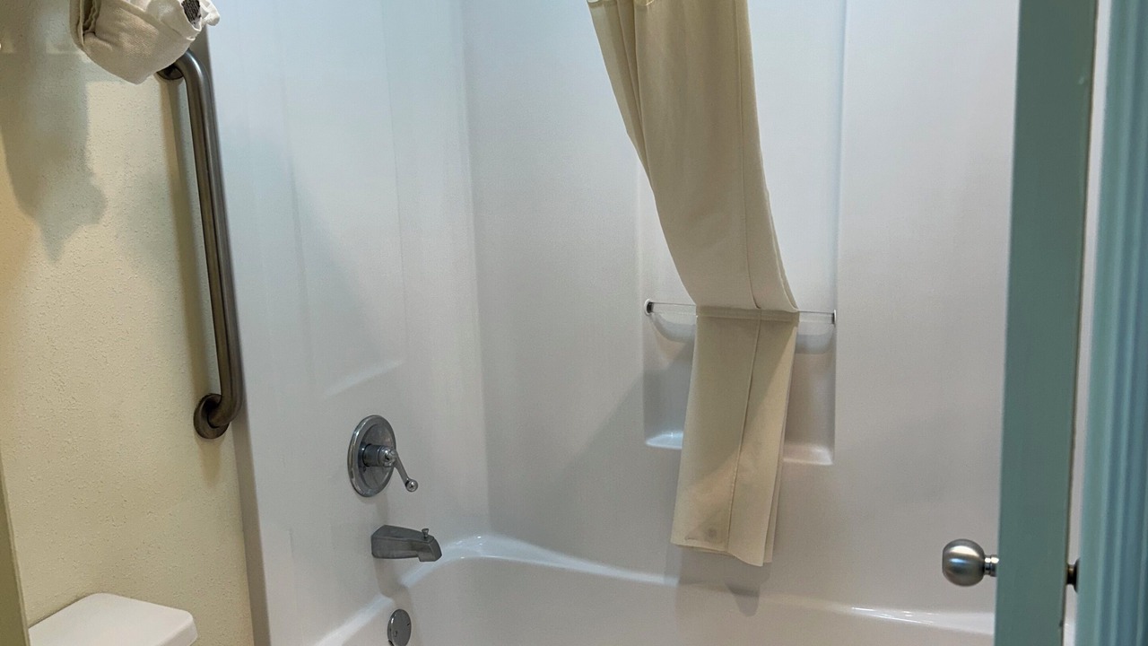 Photo of Bathroom in Cordele