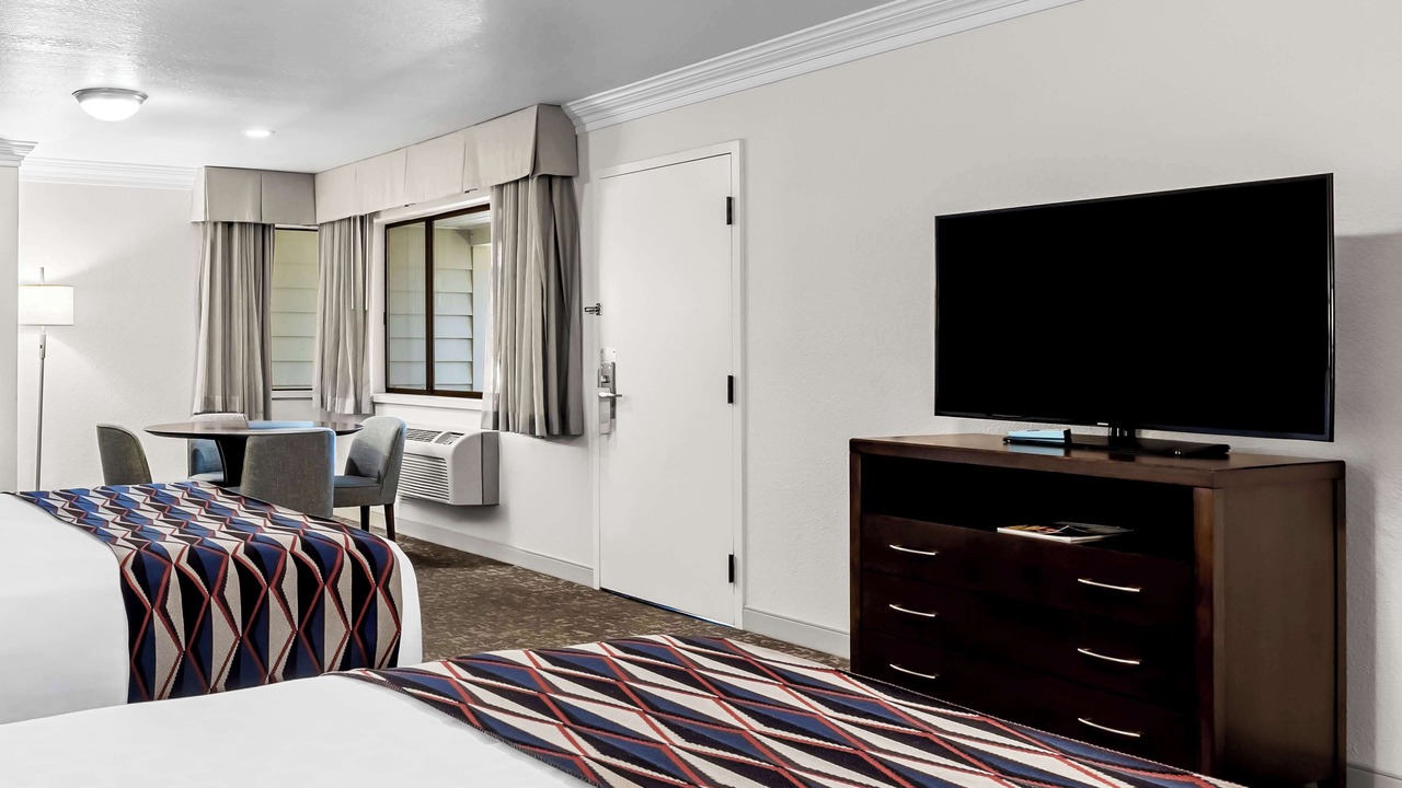 Photo of Bedroom in Santa Rosa