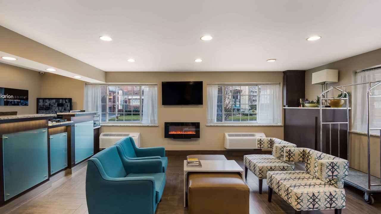 Photo of Others in Downtown Syracuse