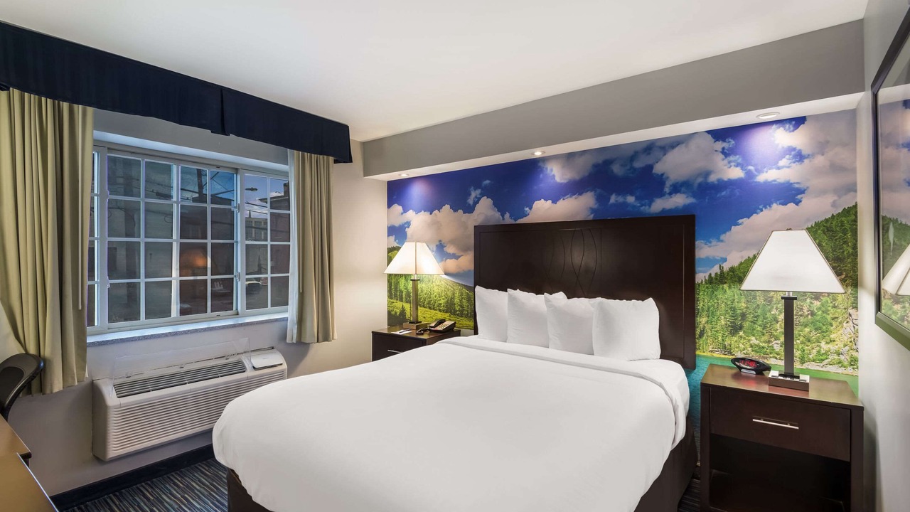 Photo of Bedroom in Downtown Syracuse