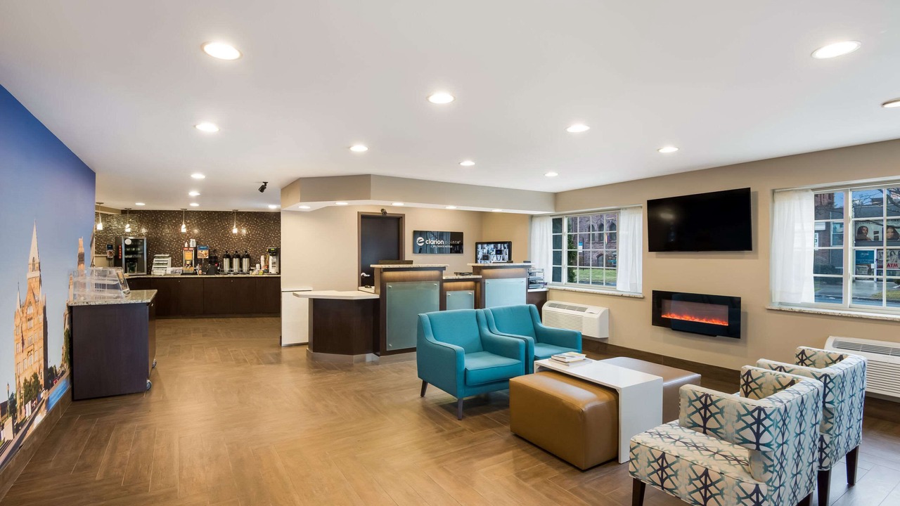 Photo of Others in Downtown Syracuse