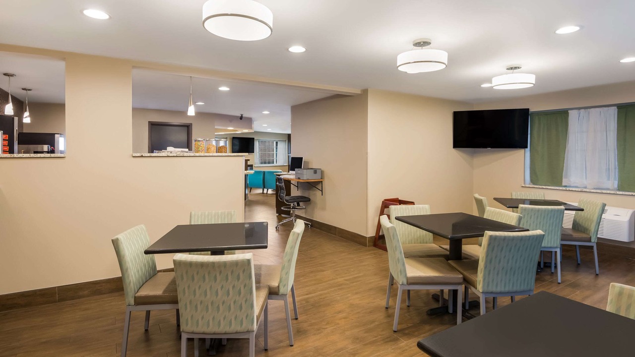 Photo of Others in Downtown Syracuse