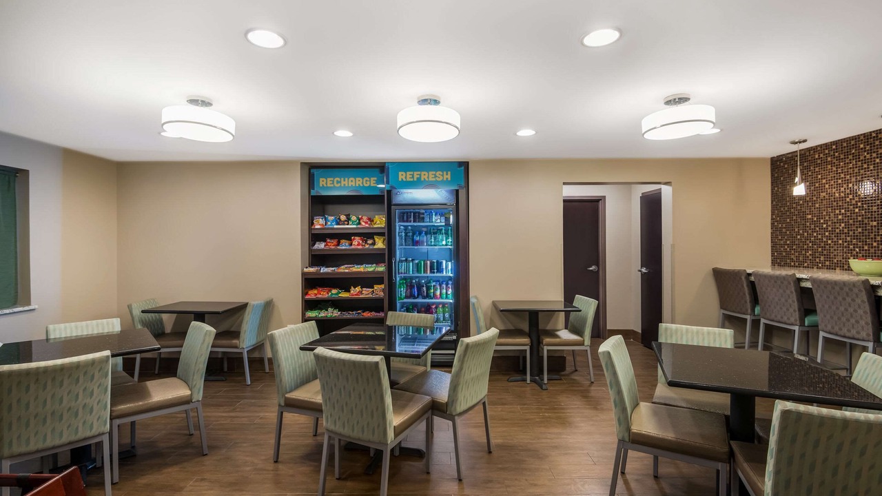 Photo of Others in Downtown Syracuse