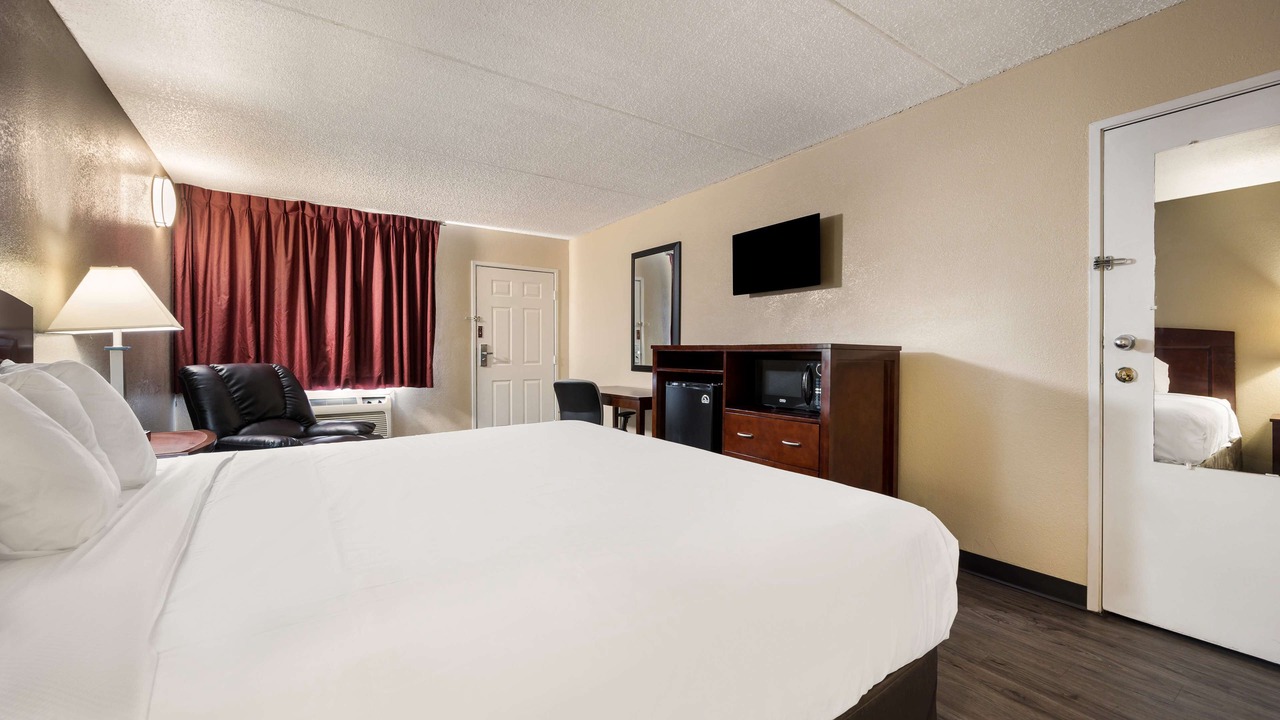 Photo of Bedroom in College Station