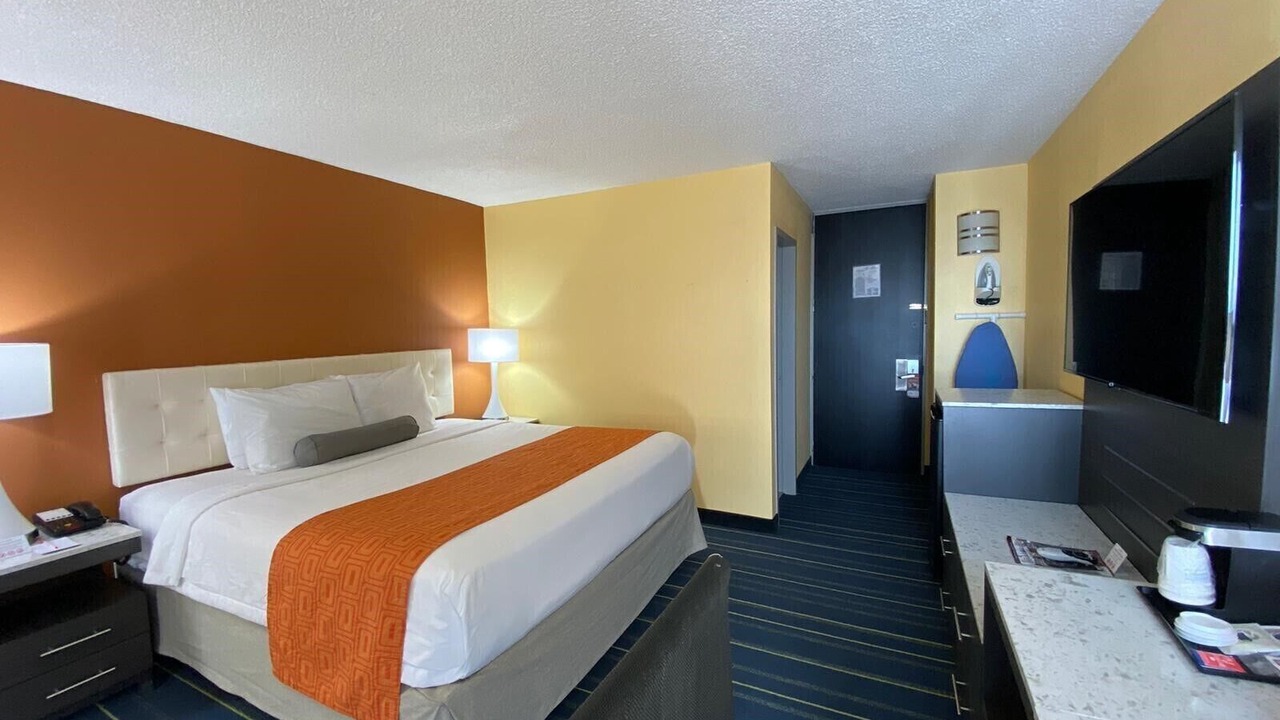 Photo of Bedroom in Clifton