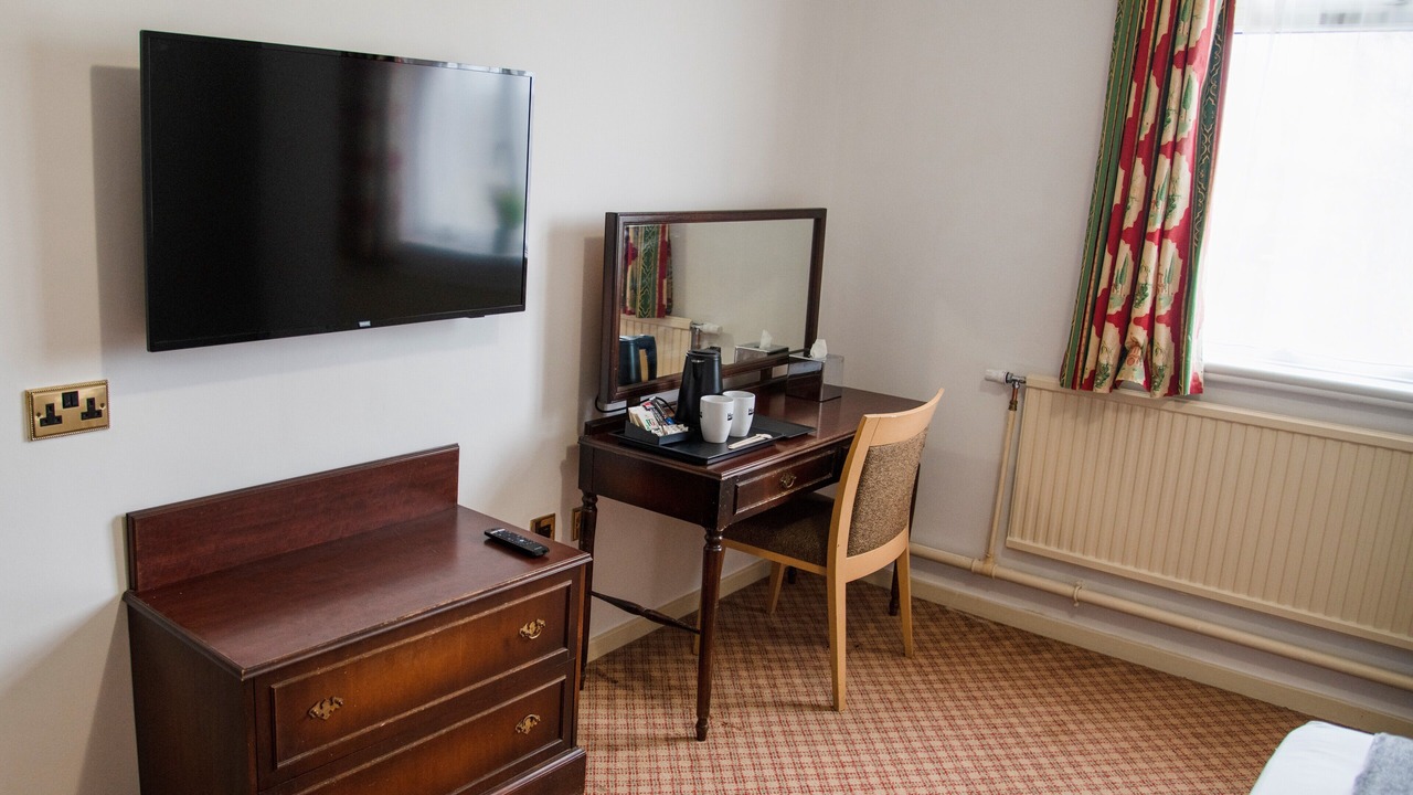 Photo of Others in Larkfield