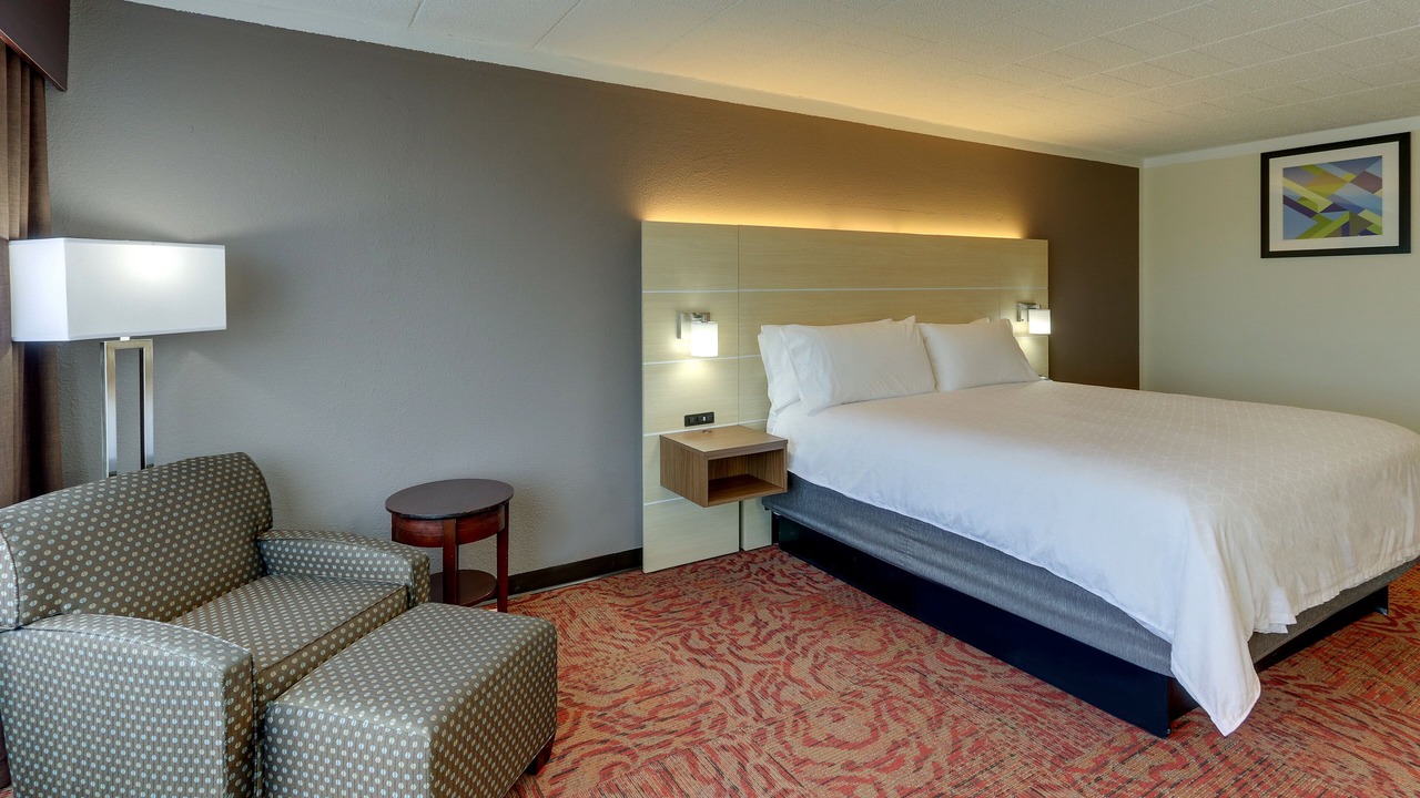 Photo of Others in Aberdeen