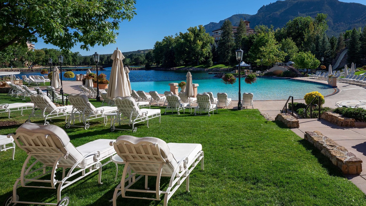 Photo of Outdoor in Broadmoor