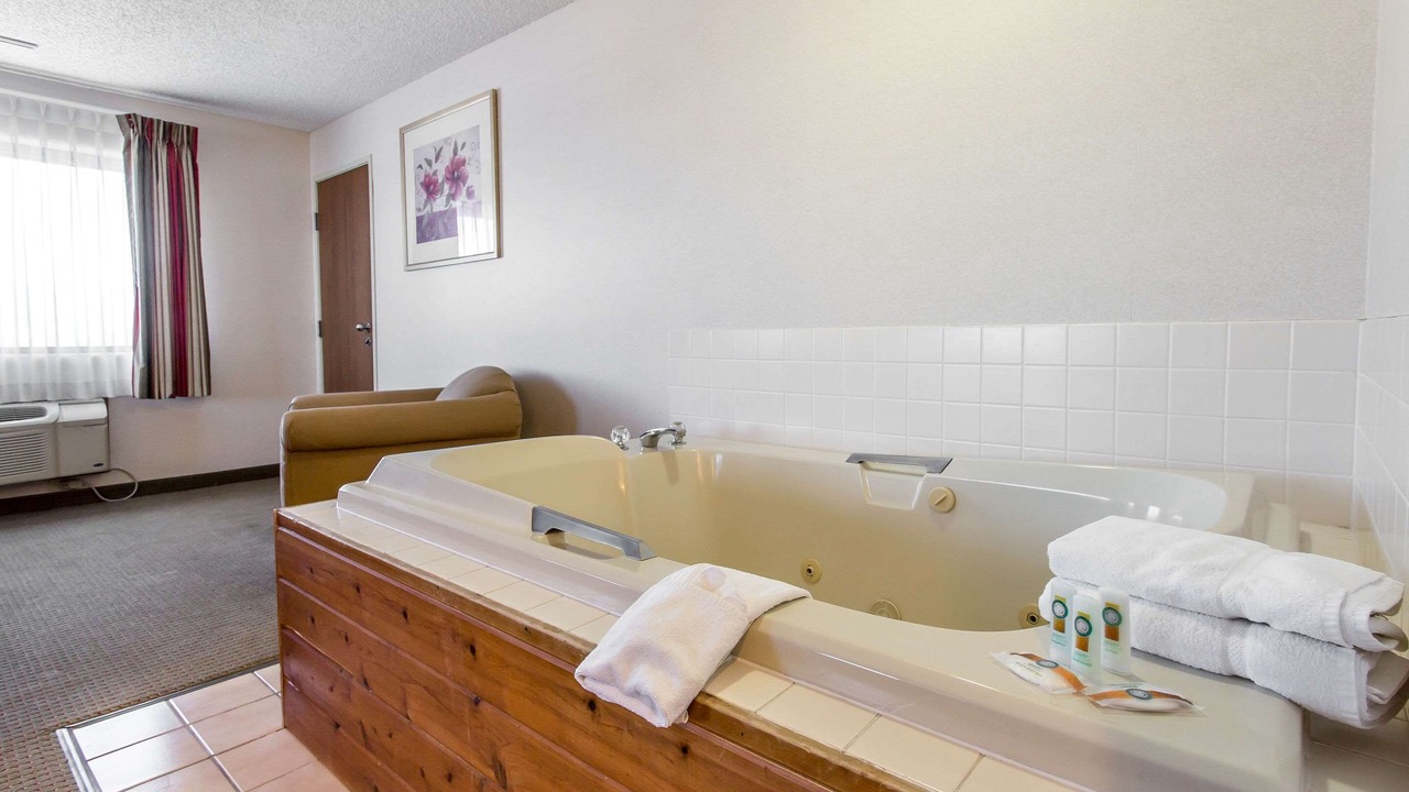 Photo of Bedroom in Delta