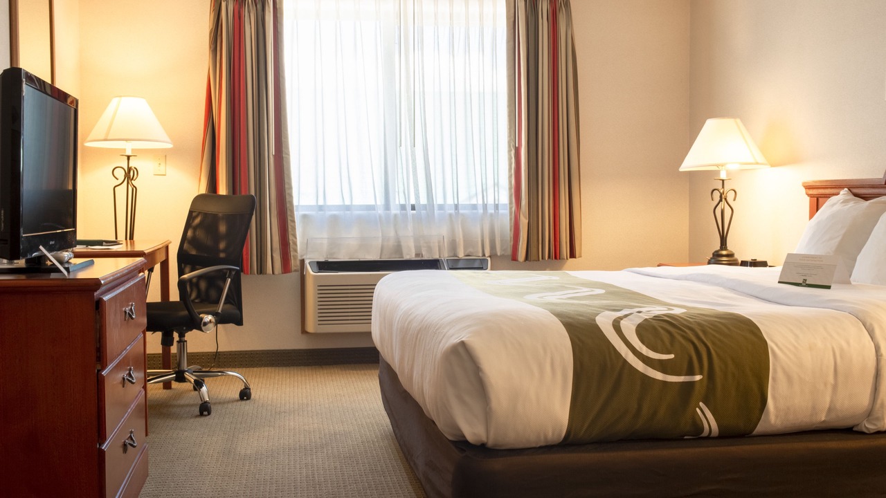 Photo of Bedroom in Delta