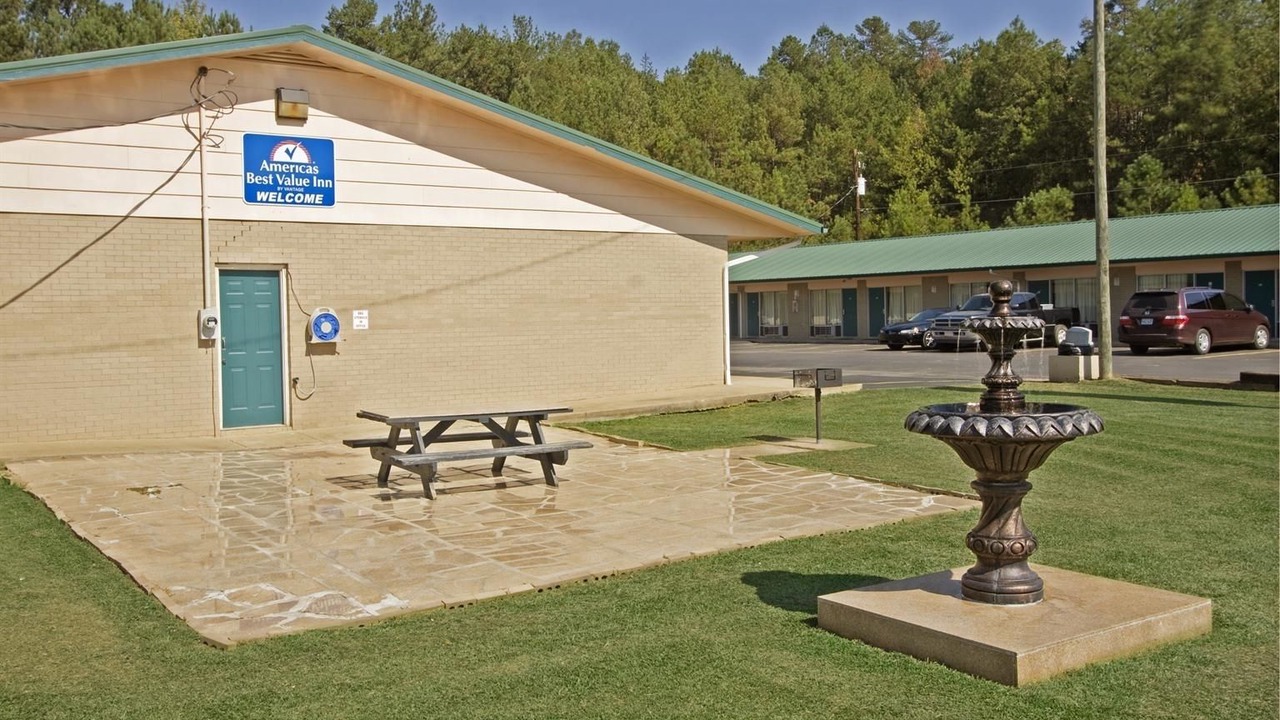 Photo of Outdoor in Heflin