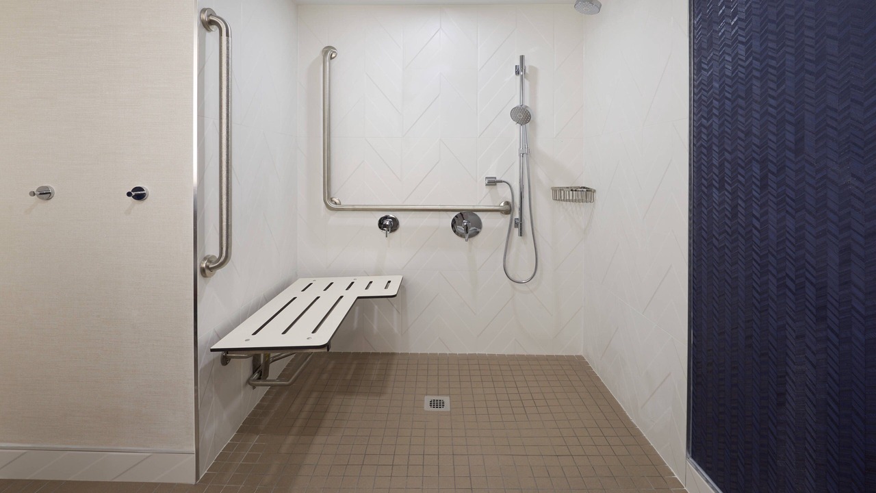 Photo of Bathroom in Fallsview