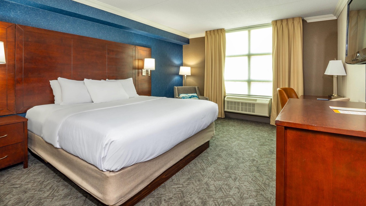Photo of Bedroom in Etobicoke