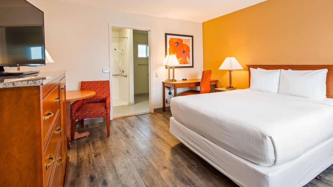 Photo of Bedroom in North Auburn