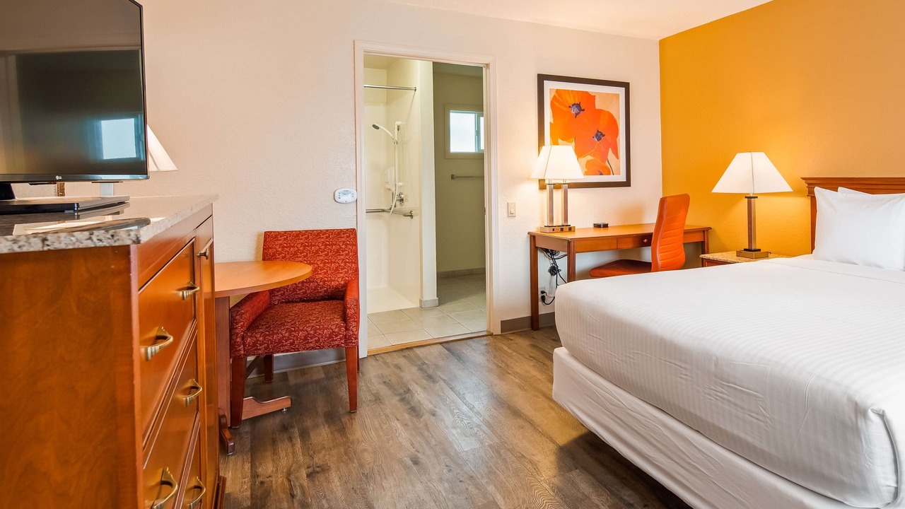 Photo of Bedroom in North Auburn