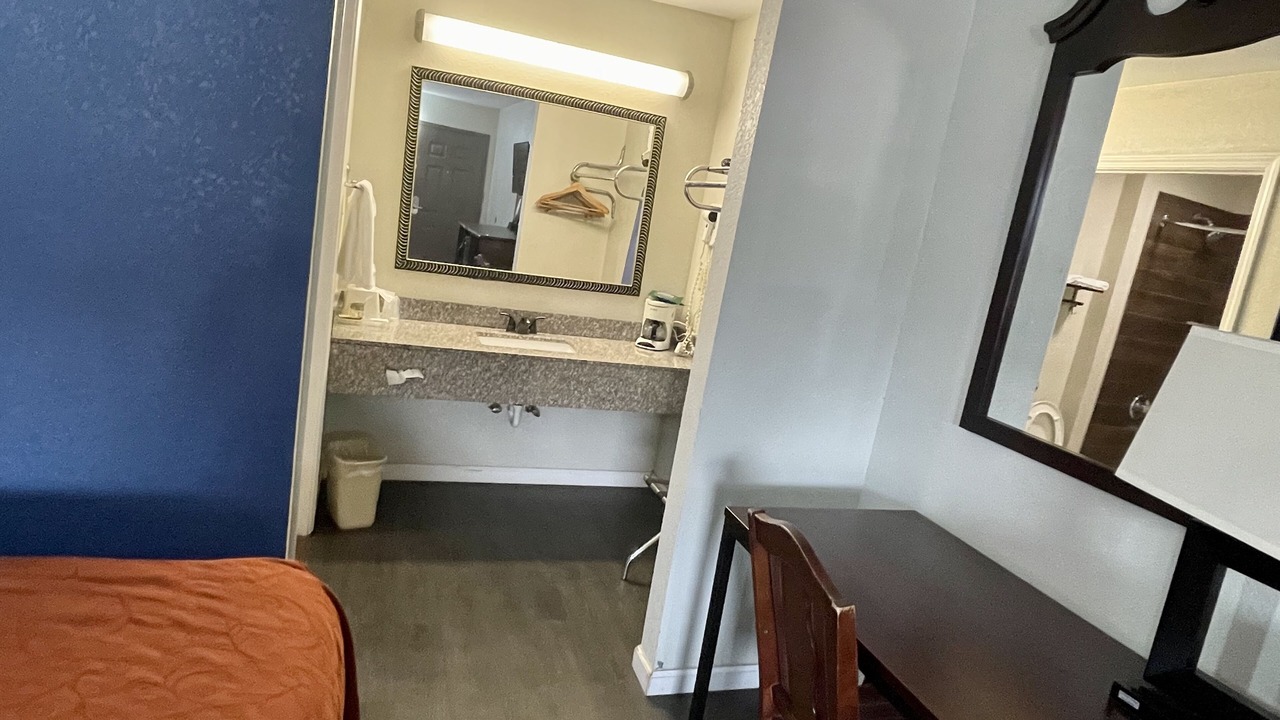 Photo of Bedroom in Roanoke