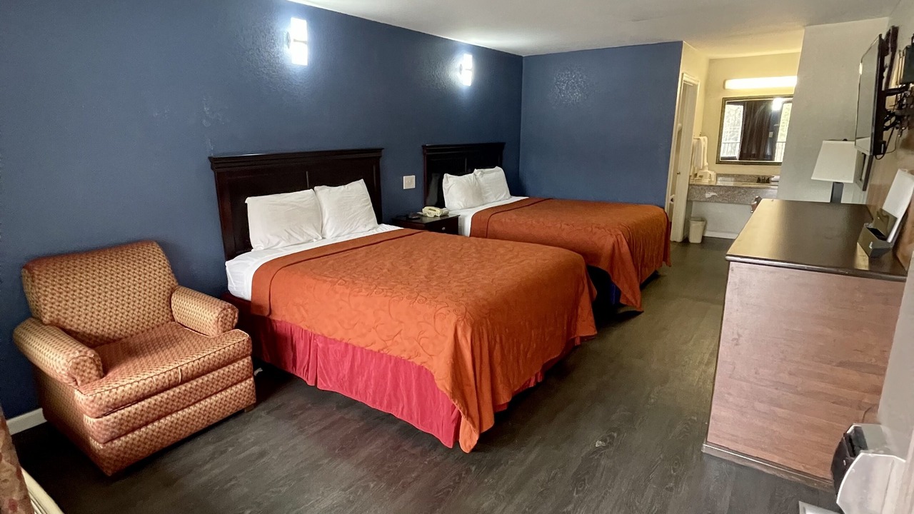 Photo of Bedroom in Roanoke