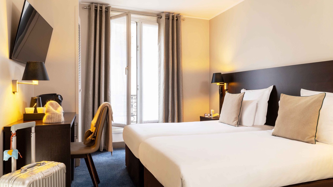 Photo of Bedroom in 14th Arrondissement