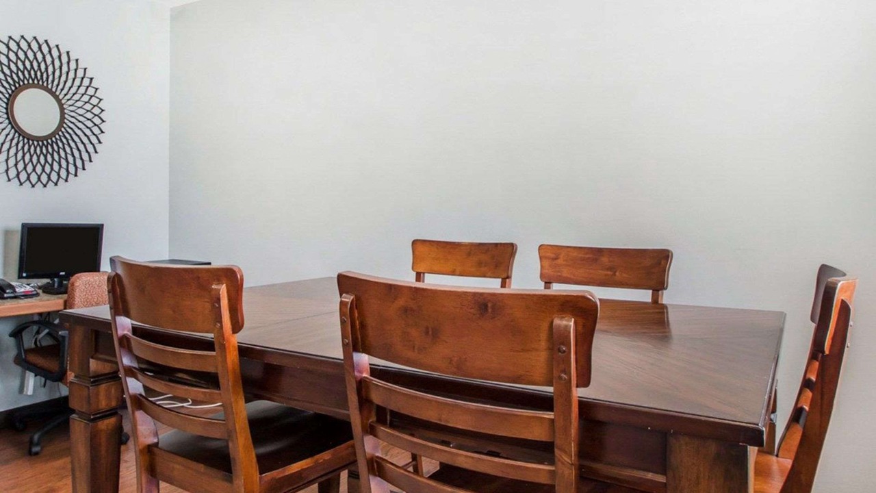 Photo of Others in Turners