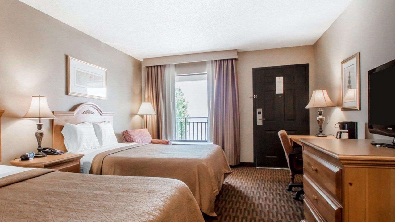 Photo of Others in Turners