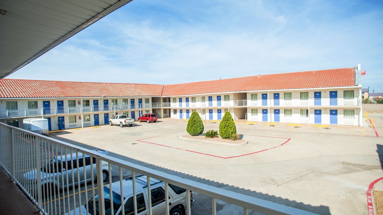Photo of Outdoor in Corsicana