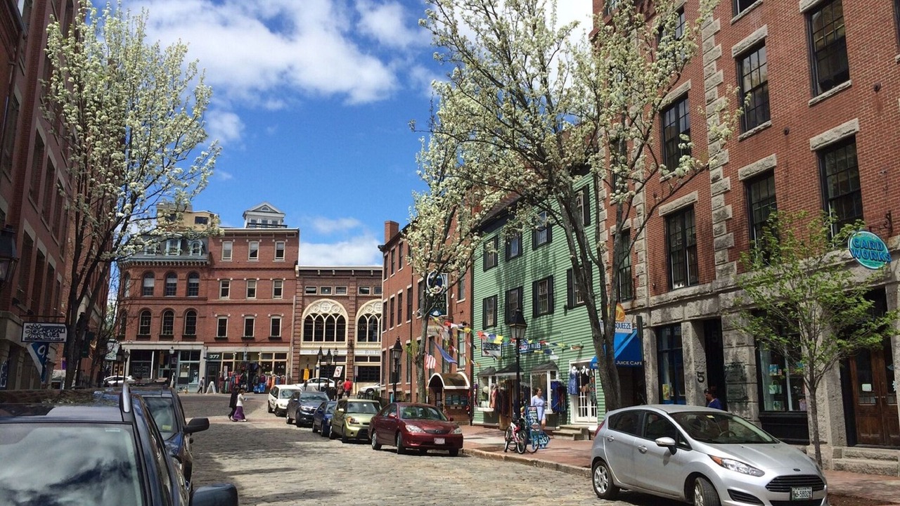 Photo of Others in Downtown Portland